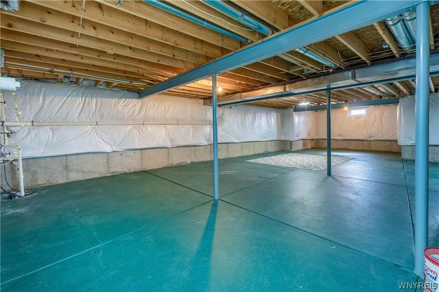 6821 Amanda Lane, Lockport Town, NY 14094