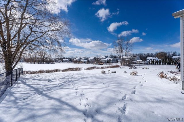 6821 Amanda Lane, Lockport Town, NY 14094