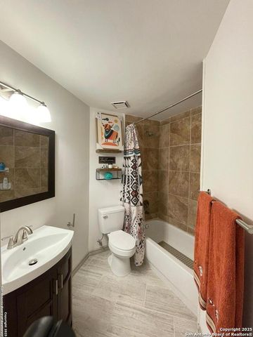 6202 Welles Edge Circle, San Antonio, TX 78240