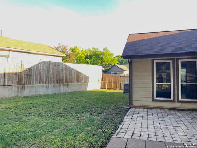 6202 Welles Edge Circle, San Antonio, TX 78240