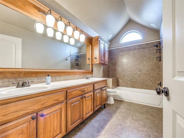 5301 NW 119th Street, Oklahoma City, OK 73162