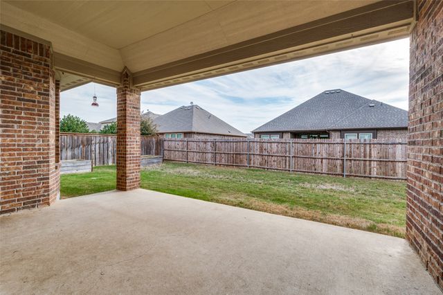 3706 Ranchers Ridge, Krum, TX 76249