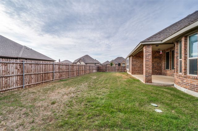 3706 Ranchers Ridge, Krum, TX 76249