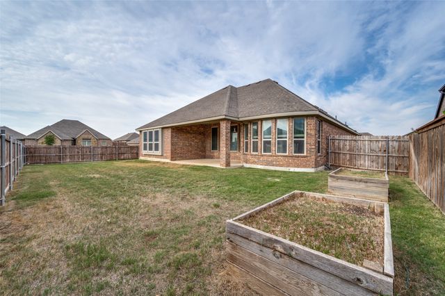 3706 Ranchers Ridge, Krum, TX 76249