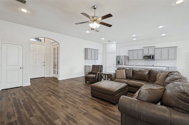 3706 Ranchers Ridge, Krum, TX 76249
