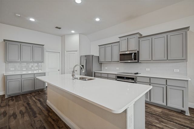 3706 Ranchers Ridge, Krum, TX 76249