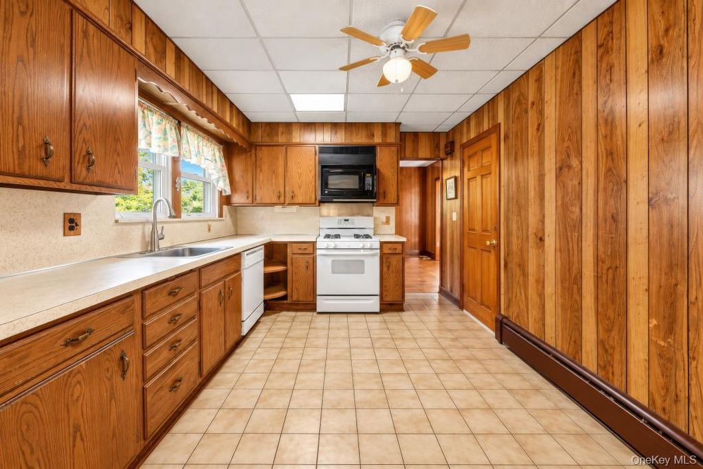 138 Morsemere Avenue, Yonkers, NY 10703 — photo 4