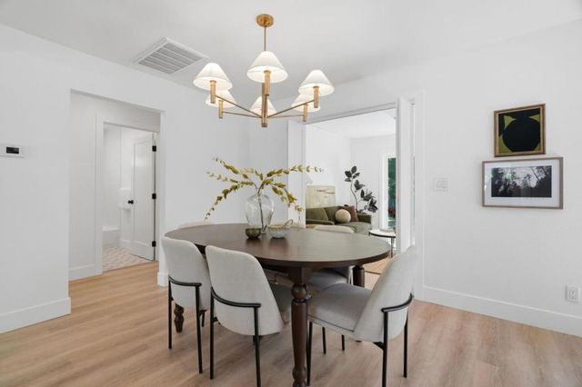 1049 Haven Avenue, Redwood City, CA 94063