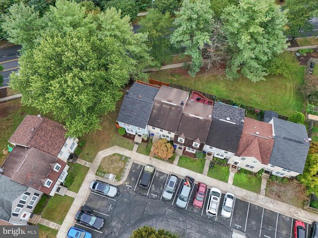 18731 BIRDSEYE DR, Germantown, MD 20874