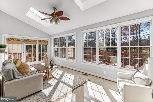 26089 WENDELL ST, Chantilly, VA 20152