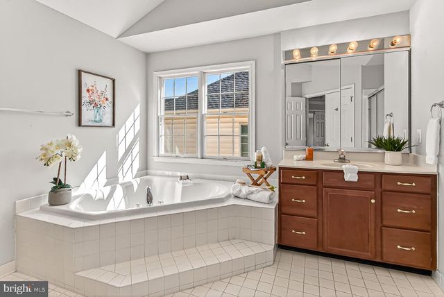 26089 WENDELL ST, Chantilly, VA 20152