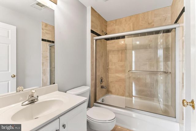 26089 WENDELL ST, Chantilly, VA 20152