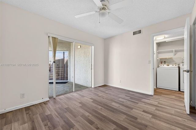 3100 Riverside Dr 305, Coral Springs, FL 33065