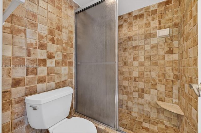 3100 Riverside Dr 305, Coral Springs, FL 33065