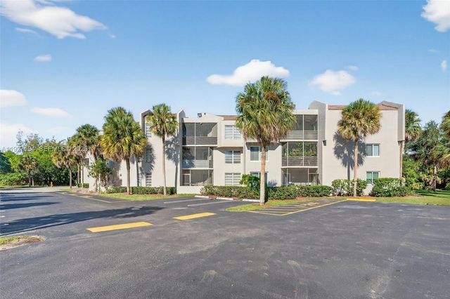 3100 Riverside Dr 305, Coral Springs, FL 33065