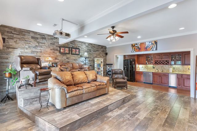 114 Augusta National, Anderson, SC 29621