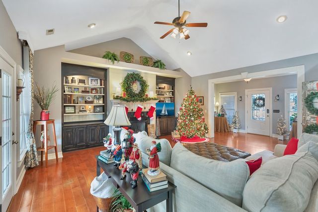 114 Augusta National, Anderson, SC 29621