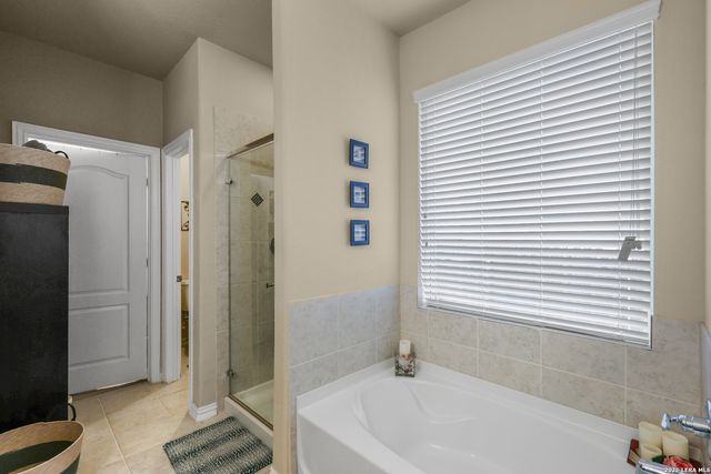 4210 Loring Park, Converse, TX 78109