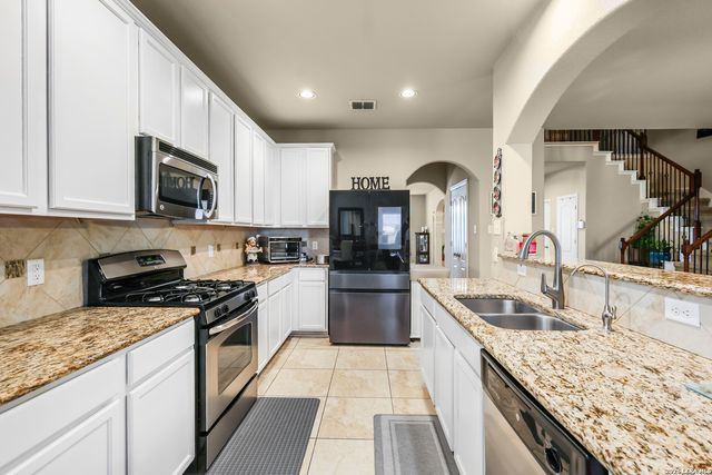 4210 Loring Park, Converse, TX 78109