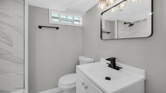 6139 Marshall Avenue, Hammond, IN 46323