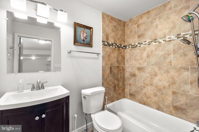 215 CHEDDINGTON RD, Linthicum Heights, MD 21090