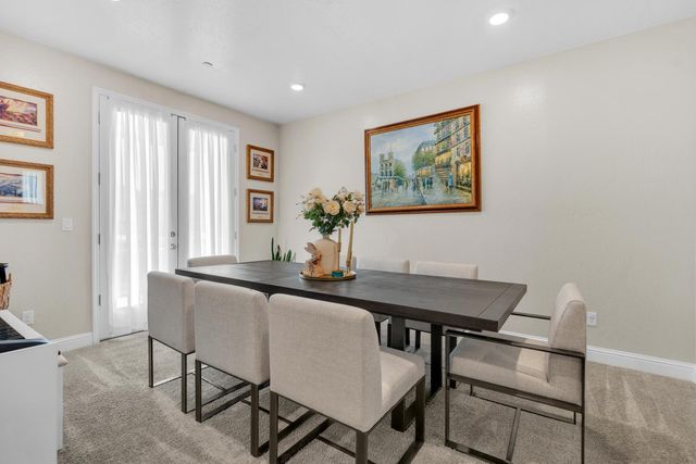 5955 E Belgravia Avenue, Fresno, CA 93727