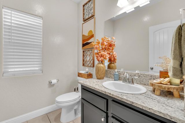 5955 E Belgravia Avenue, Fresno, CA 93727