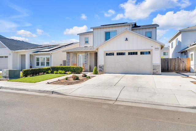 5955 E Belgravia Avenue, Fresno, CA 93727