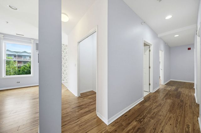 1228 Depot Street 2-D, Glenview, IL 60025