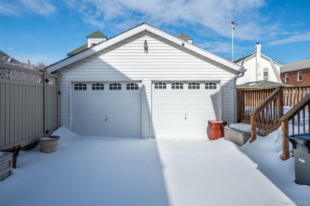 91 Winters Street, Bronx, NY 10464