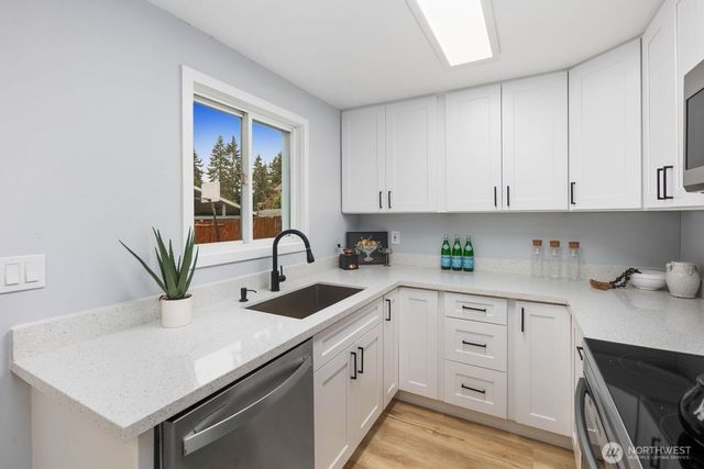 505 SW 305th Place, Federal Way, WA 98023