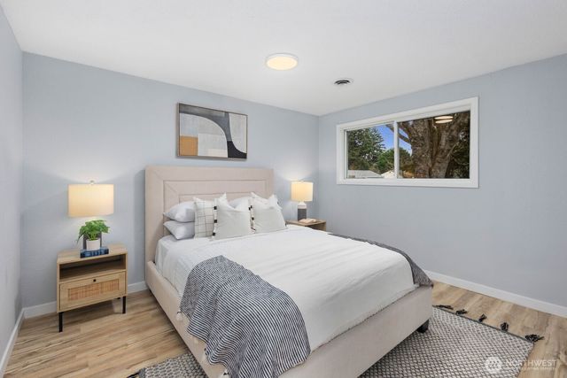 505 SW 305th Place, Federal Way, WA 98023