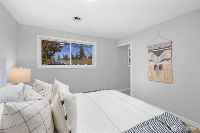 505 SW 305th Place, Federal Way, WA 98023