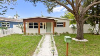 7042 DARTMOUTH AVENUE N, St Petersburg, FL 33710