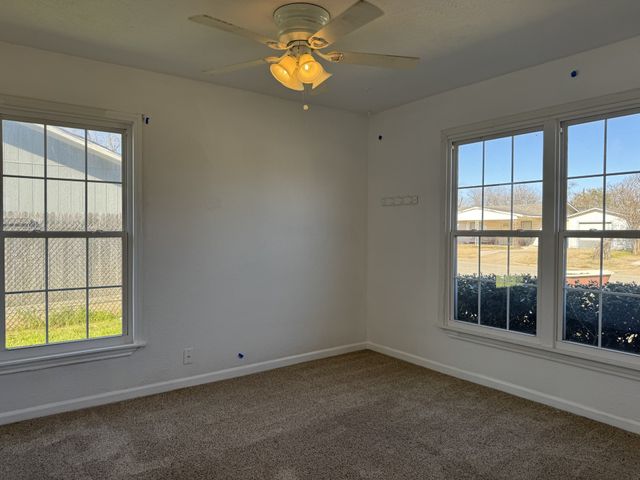 701 Skelly Street, Crowley, TX 76036