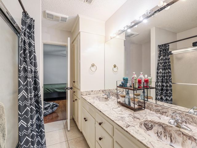 2613 Brookhaven Drive, Denison, TX 75020