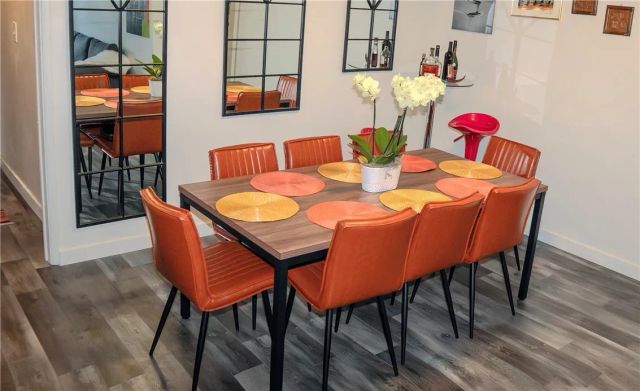 11670 W Sunset Boulevard 104, Los Angeles, CA 90049