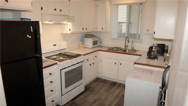 11670 W Sunset Boulevard 104, Los Angeles, CA 90049