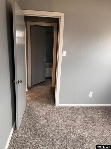 1435 E Cuming Street, Fremont, NE 68025