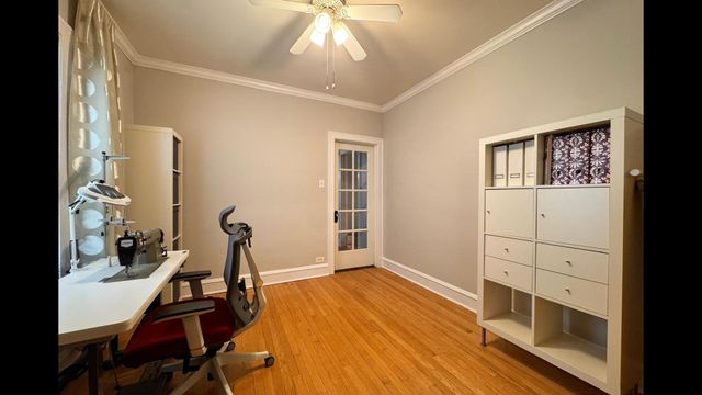 5536 N Mango Avenue, Chicago, IL 60630