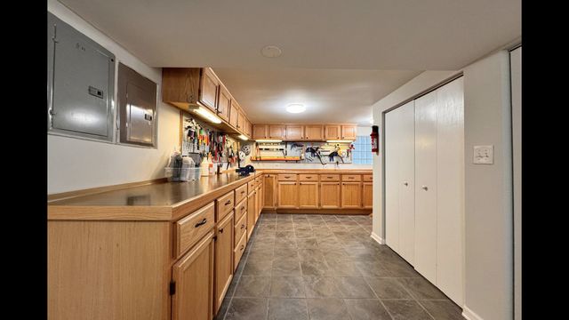 5536 N Mango Avenue, Chicago, IL 60630