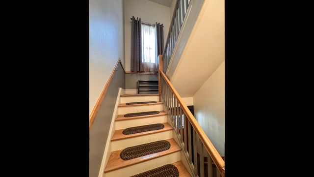 5536 N Mango Avenue, Chicago, IL 60630