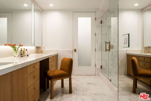 10430 Wilshire Boulevard 604, Los Angeles, CA 90024