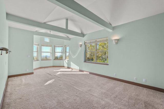 17833 Country Cir, Nevada City, CA 95959