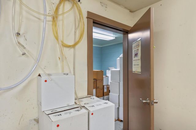 17833 Country Cir, Nevada City, CA 95959