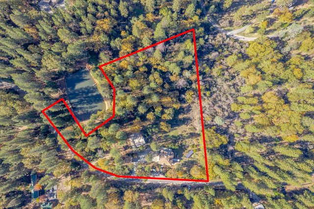 17833 Country Cir, Nevada City, CA 95959