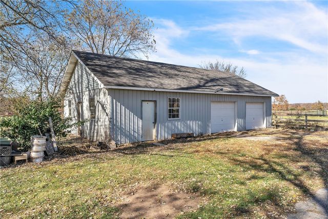 12369 E Sugar Hill Road, Lincoln, AR 72744