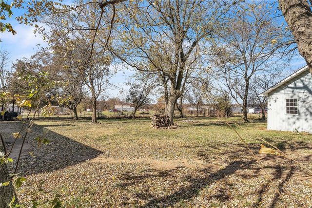 12369 E Sugar Hill Road, Lincoln, AR 72744