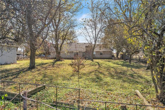 12369 E Sugar Hill Road, Lincoln, AR 72744