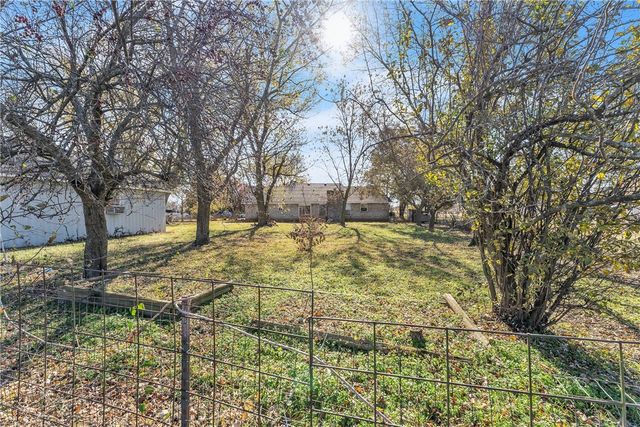 12369 E Sugar Hill Road, Lincoln, AR 72744